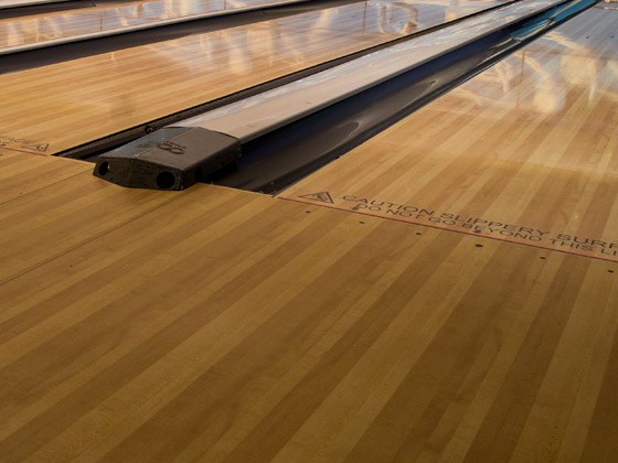 Bowling-QubicaAMF-lanes-spl-Select-Ultraslide-Textured-Approach.jpg